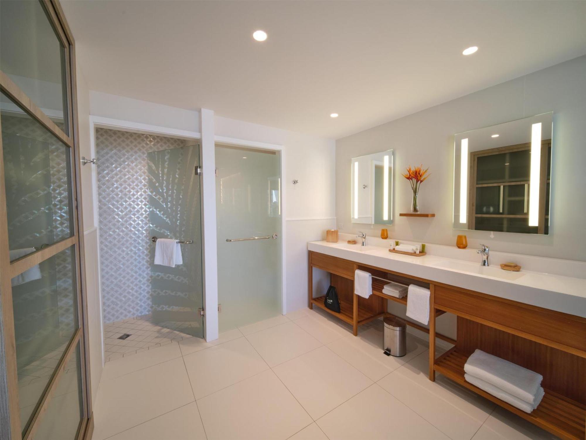 King Room Premier Ocean View