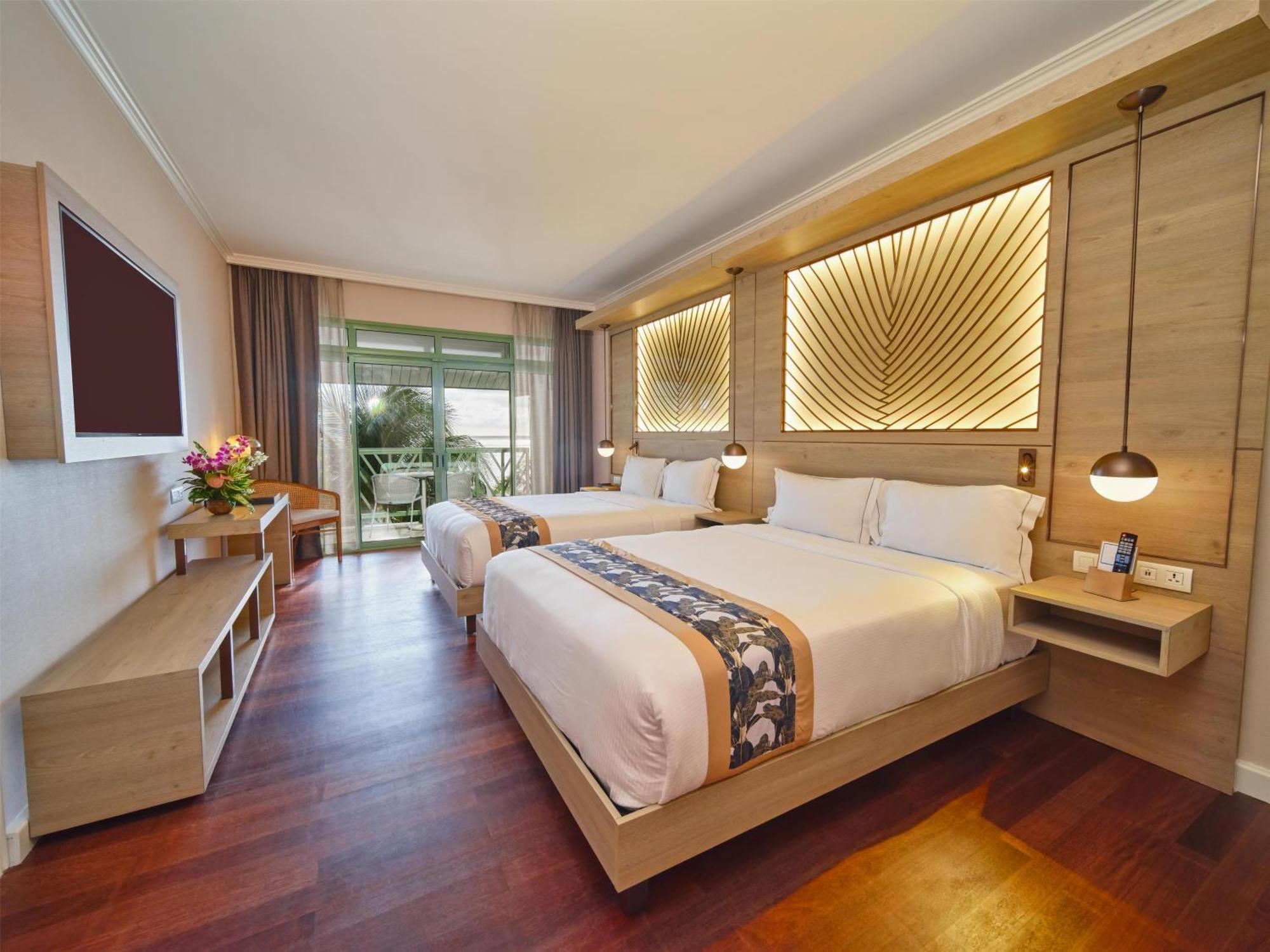 Queen Room Two Queen Beds Ocean View